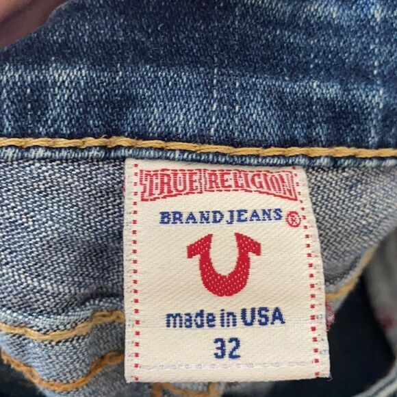 True Religion Joey Man Made Denim Cutoff Shorts - Picture 7 of 13